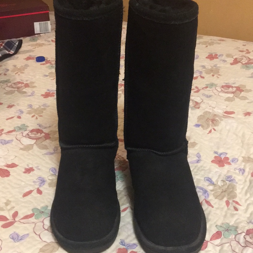 Bearpaw Emma Tall Boots